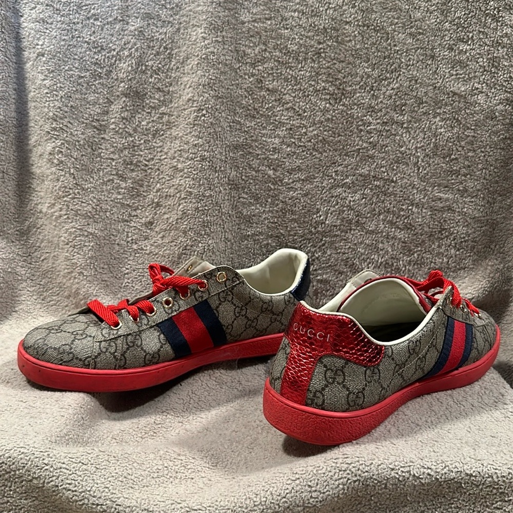 Meet your Posher, Steven